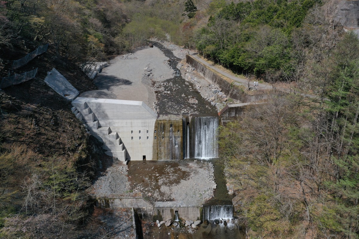 R4野門沢砂防堰堤改築工事